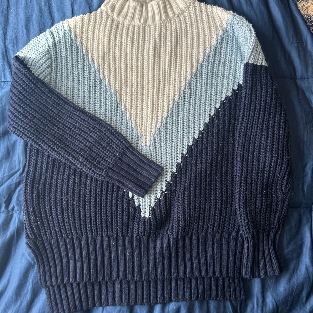 Colorblock Knit Sweater - Navy, Light Blue, Cream